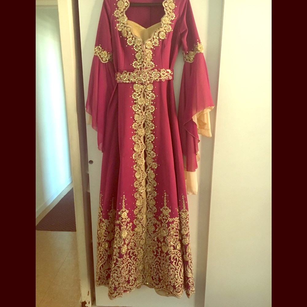 Orchid and champagne Turkish dress